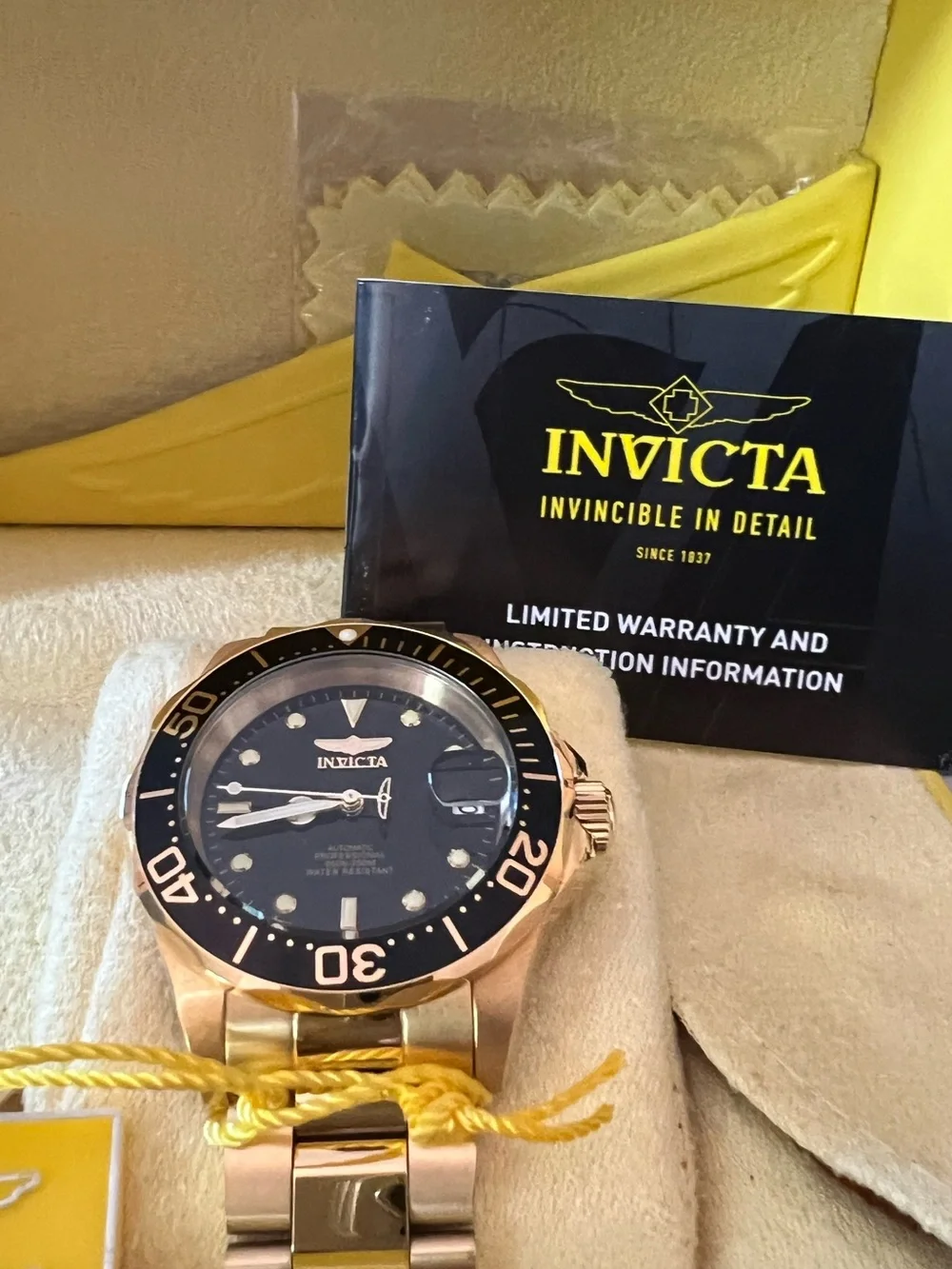 Invicta Pro Diver Men’s Automatic Watch Model 8929- Brand New